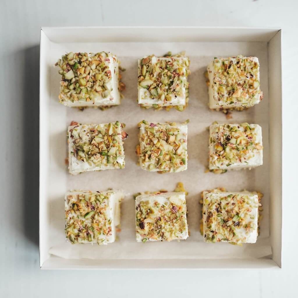You are currently viewing No-Bake Coconut Bars